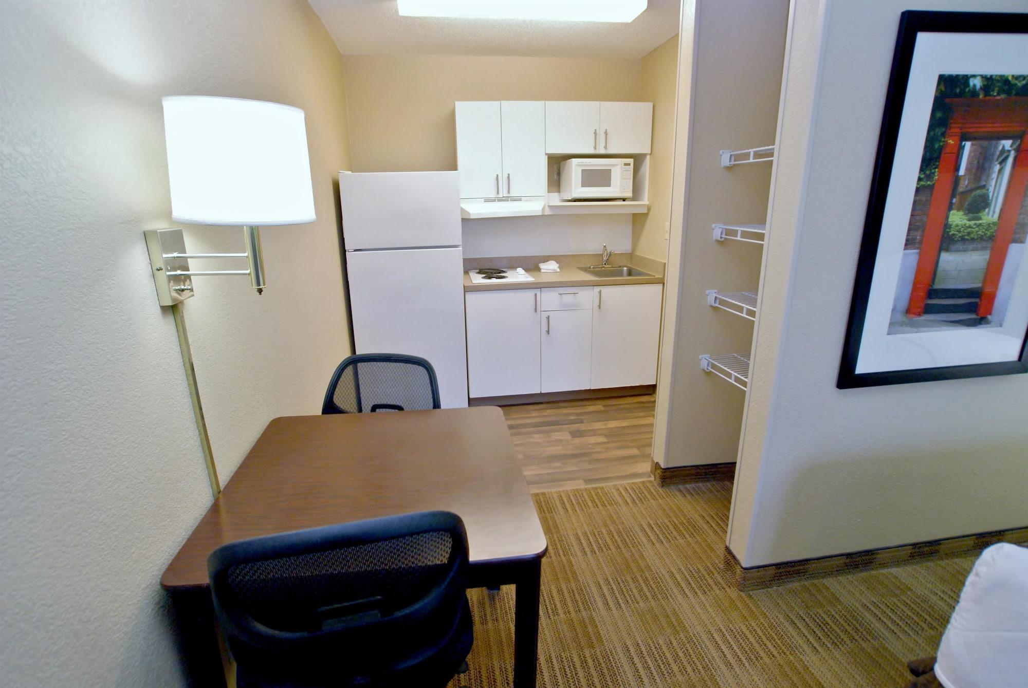 Extended Stay America Suites - Cincinnati - Springdale - I-275 Buitenkant foto